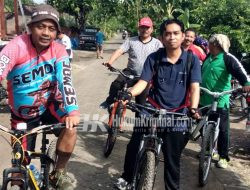 Camat Ngasem Gowes bersama Kades se-Kecamatan di Area JTB