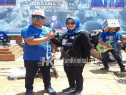 Jalan Sehat bersama Ketua DPC Partai Demokrat Kota Cirebon