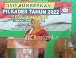 Rumiati ( Mbk Rum) Calon Kades Pragelan menyampaikan Visi Misi