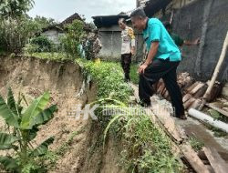 Hujan Lebat Akibatkan Tanah Longsor, Tiga Rumah Terancam Hanyut