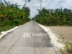 Rudihartono, SH Kades Bareng Selesaikan Jalan Aspal BKKD 2022 Tahap l