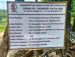 Di Duga Proyek PPTS Senilai 3,1 M Di Desa Bareng Sugihwaras Di Kerjakan Asal Jadi Tidak Sesuai Spek