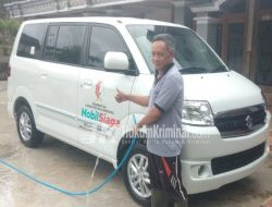Kades Kalisumber Mencuci dengan Bunga, Mobil Siaga dari Pemkab Bojonegoro