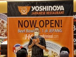 Japanese Restaurant Yoshinoya Resmi Dibuka