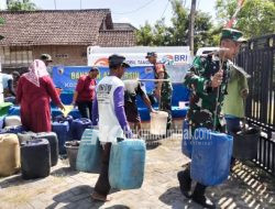 Kodim Bojonegoro kembali salurkan Air Bersih untuk Warga Diwilayah Binaan