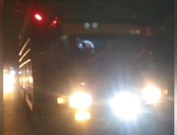 Viral Truc Fuso Engkel Roda Enam dugaan Bermuatan Minyak Mentah Ilegal Asal Aceh Timur