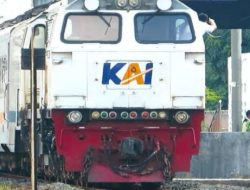 Begini Cara Angkut Motor Gratis di KAI Cirebon