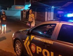 Polsek Beber Polresta Cirebon Patroli Bangunkan Sahur