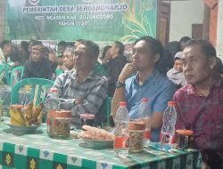 Camat Ngasem Iwan Sopyan ST. MM, Di Dampingi Winarto S.E, Sekcam, Hadiri Seni Tayub Puncak Acara Sedekah Bumi