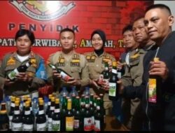 Satpol PP Kota Gorontalo amankan Puluhan botol minuman keras (Miras)