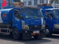 Pelaku Kasus Penyalahgunaan BBM Solar dan Barang Bukti mobil truck minyak berkapasitas 8000 liter di Tangkap Polres Manado