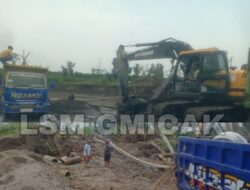 LSM Gmicak Mintak APH Polres Blitar Tindaklanjuti Tambang Sedot Pasir di Gontor, Desa Candirejo, Kecamatan Ponggok