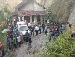 Kedua Orang Tua dibunuh Anak Kandungnya sendiri “Ponorogo Berduka”