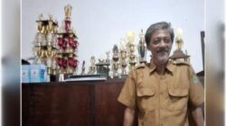 Bukti nyata Kepala Desa Wonoplintaan dicintai Warganya Menjabat sampai Tiga Periode