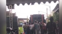 Acara Sedekah Bumi Desa Bengkelo Lor, Kecamatan Benjeng, Gresik Berujung Ricuh