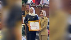 Wali Kota Mojokerto Ika Puspitasari Raih Penghargaan Kepala Daerah Pembina Siskamling Terpadu Terbaik V Jawa Timur 2025