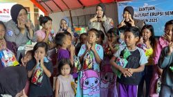 Polres Lumajang Dampingi Anak-anak Pengungsi Semeru: Beri Hiburan dan Pulihkan Trauma