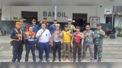 Persiapan Nataru, Antisipasi Laka Kereta Api Satlantas Polres Pasuruan Tutup Perlintasan KA Tanpa Palang Bagi Mobil
